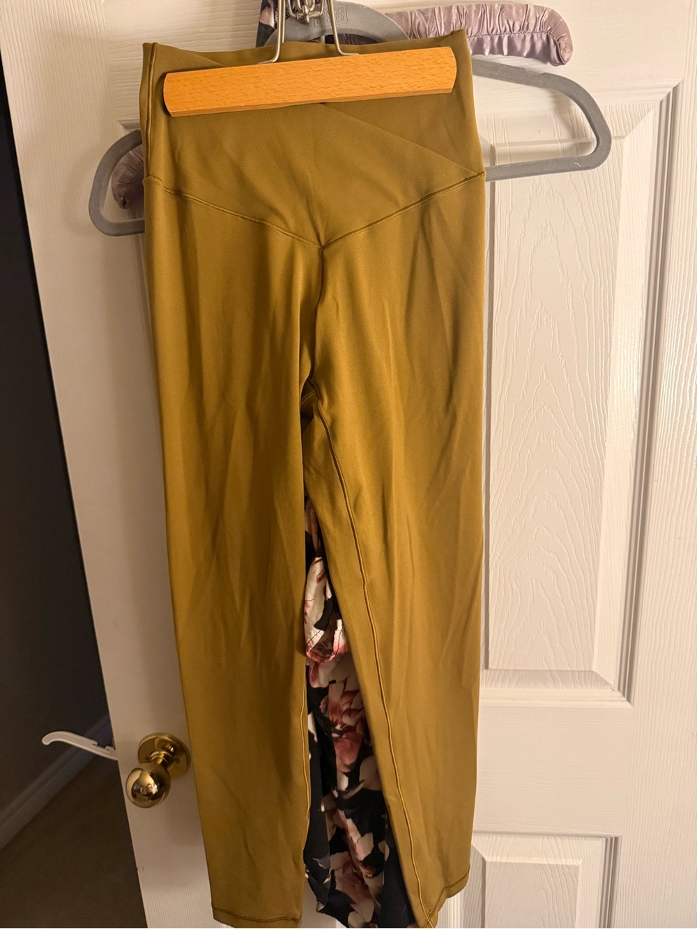 aerie Kids High-Waist Leggings in Olive Green